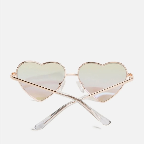 🎉 Guess Girls Heart Sunglasses Gold Rainbow Lens NWT - Picture 4 of 4